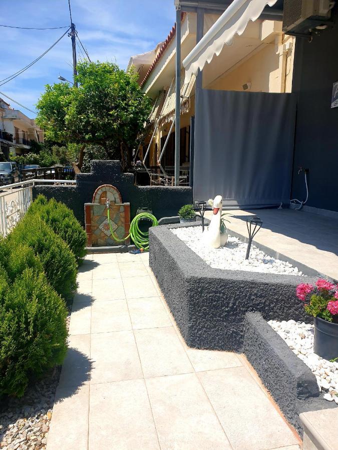 Panos' Studio Myrina Buitenkant foto