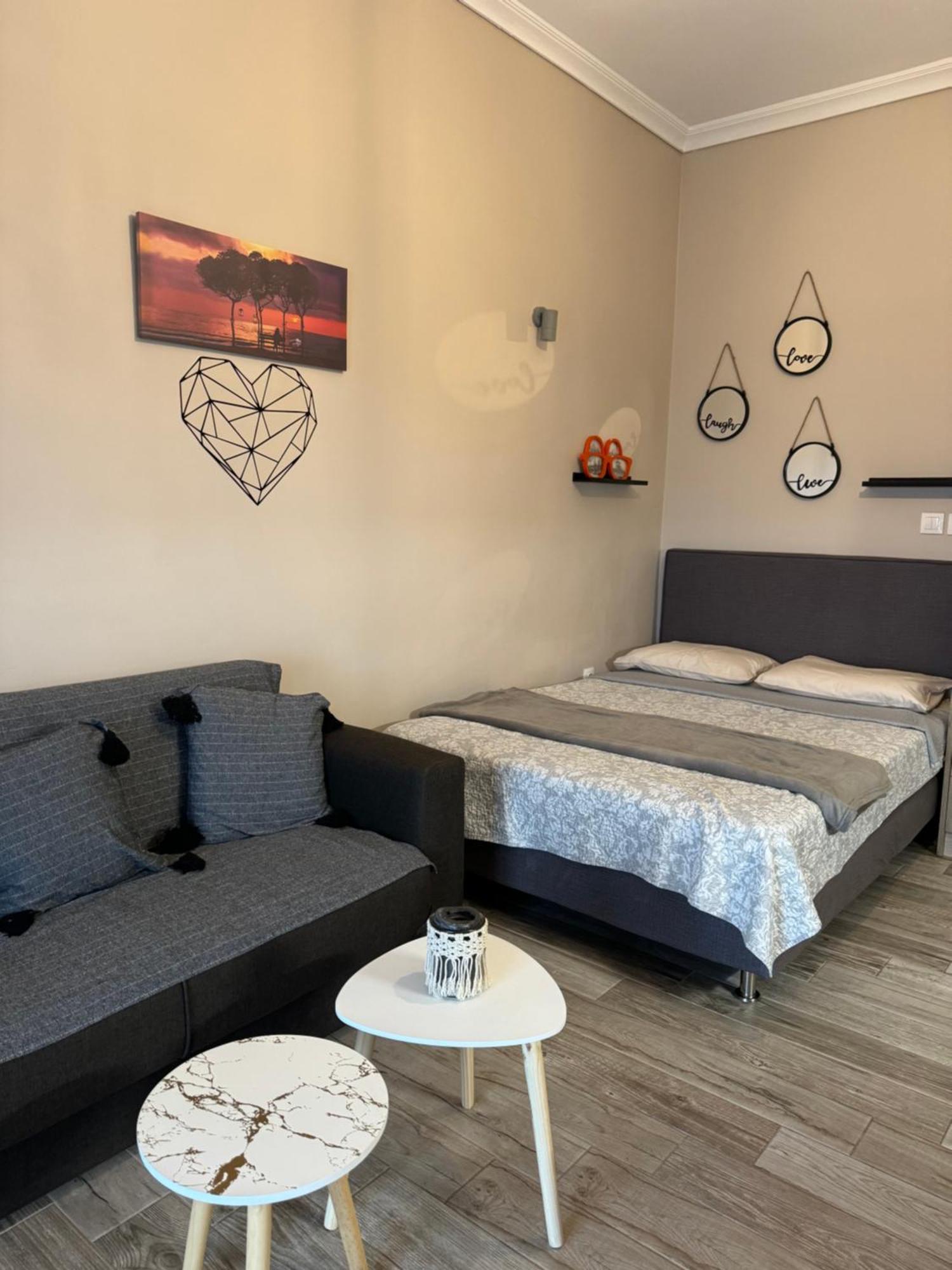 Panos' Studio Myrina Buitenkant foto